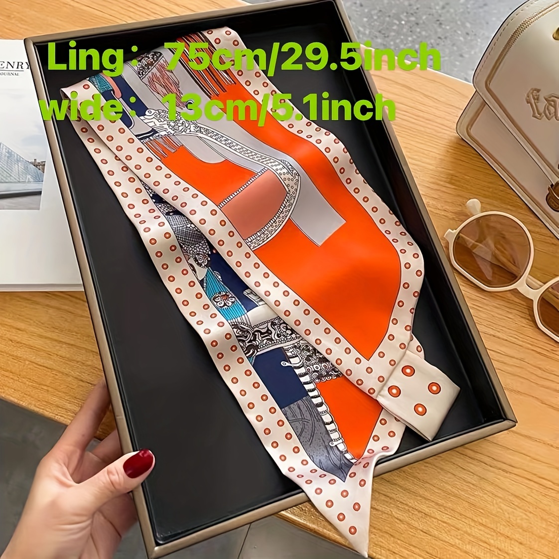 منديل نحيف مطبوع بالزهور للنسا - مراجعة Wrist Wraps وسعره